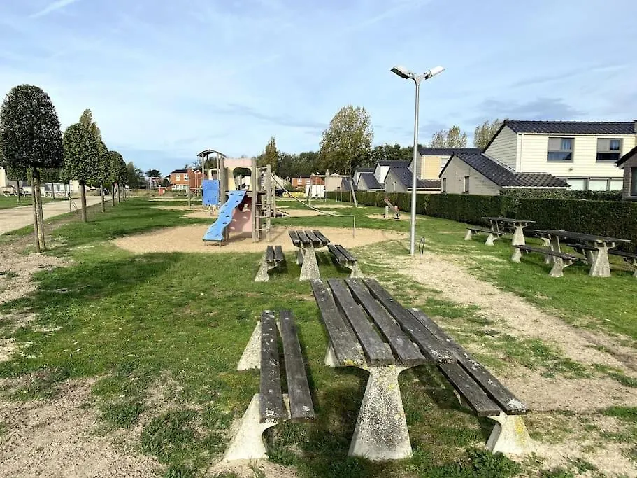 Z&P138 Gezellig En Goed Uitgerust Vakantiehuis Voor 6 Personen Middelkerke Dom wakacyjny